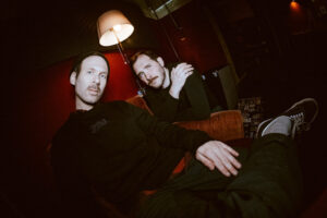 eaten_by_snakes_liveband02